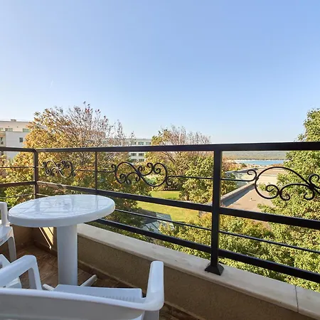 Appartement Relax Larrisa