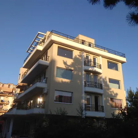 Relax Larrisa 프리모르스코